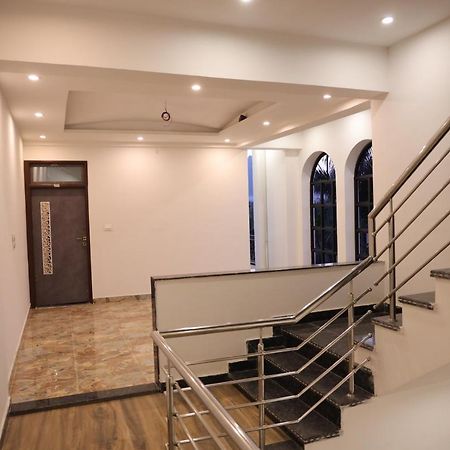 Winter Mountain Resort Pushkar Extérieur photo