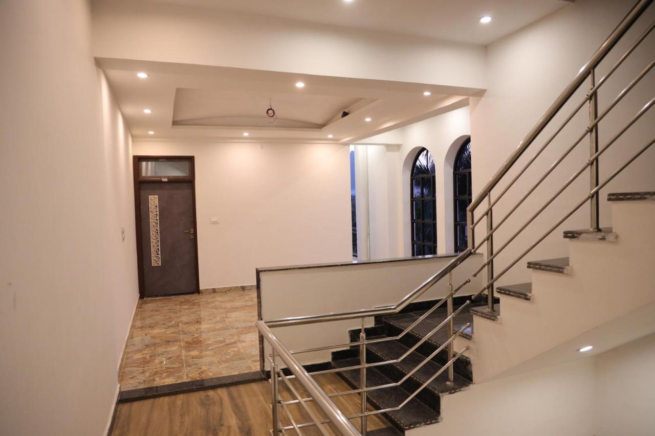 Winter Mountain Resort Pushkar Extérieur photo