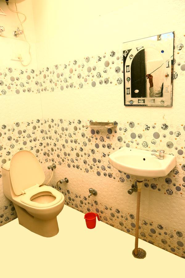 Winter Mountain Resort Pushkar Extérieur photo