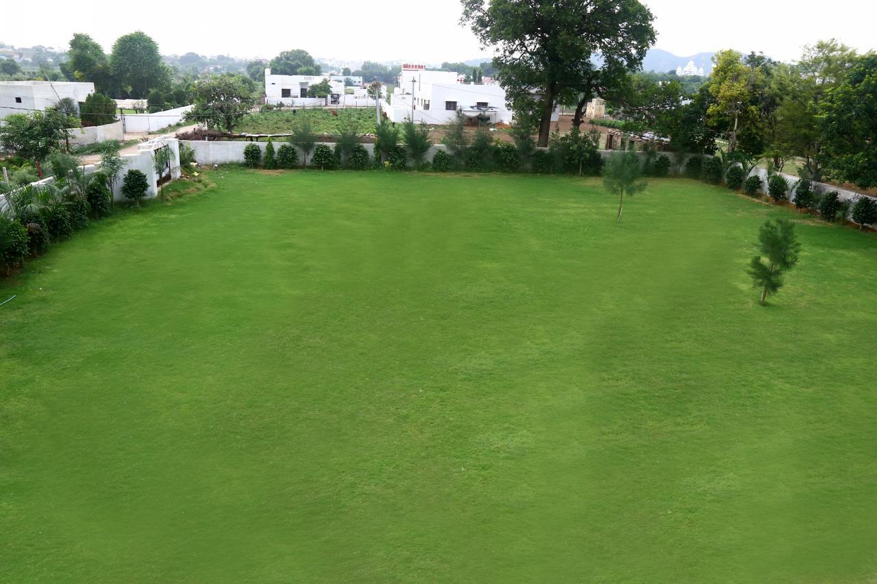 Winter Mountain Resort Pushkar Extérieur photo